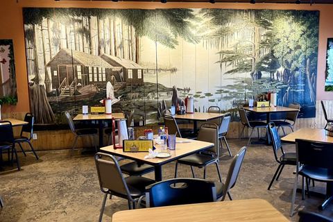 Pier 51 Seafood Restaurant & Oyster Bar